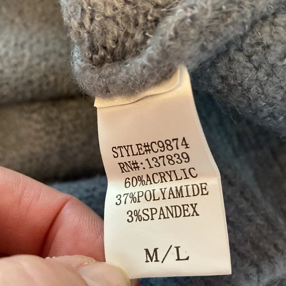 FABLE cowl neck chunky blue gray short waist M/L acrylic blend sweater